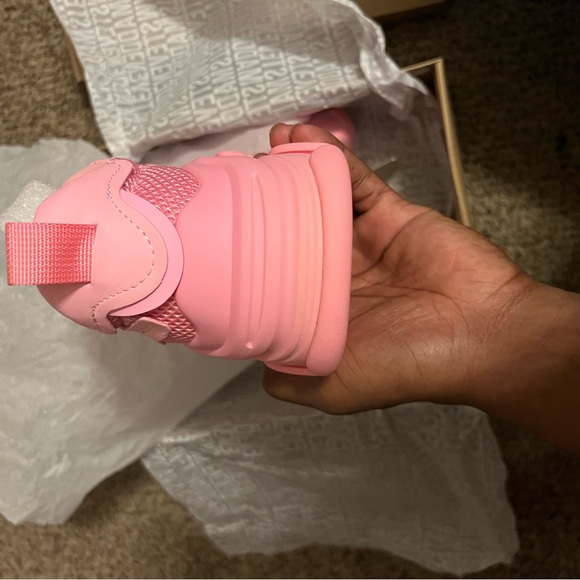 Steve Madden hot possession pink brand new with box!!! - Picture 3 of 8